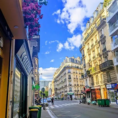 Bright And Peaceful Nest Near Montmartre Parigi
